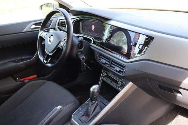 Volkswagen POLO 96PK TSI Comf. Busn. NL-auto / Clima / Carpl.,android / 17" / Virtual
