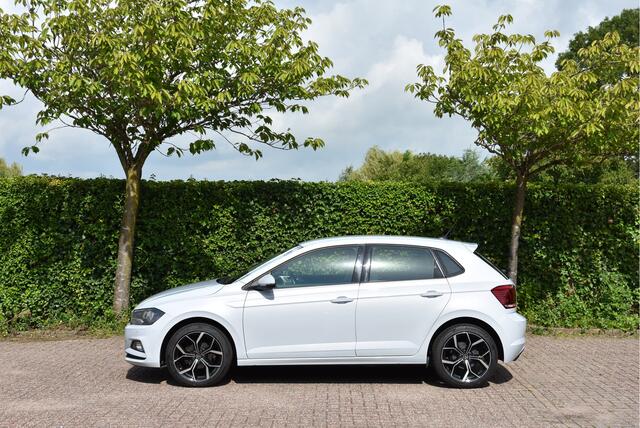Volkswagen POLO 1.0 TSI 96 PK PDC Navi Carplay NAP garantie Comfortline Business
