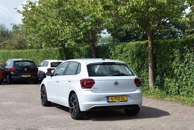 Volkswagen POLO 1.0 TSI 96 PK PDC Navi Carplay NAP garantie Comfortline Business
