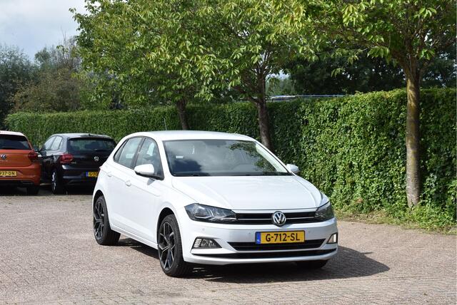 Volkswagen POLO 1.0 TSI 96 PK PDC Navi Carplay NAP garantie Comfortline Business