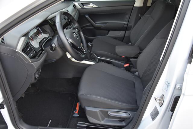 Volkswagen POLO 1.0 TSI 96 PK PDC Navi Carplay NAP garantie Comfortline Business