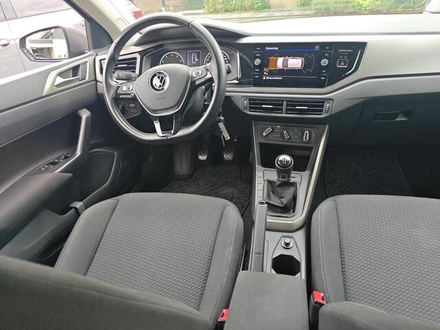 Volkswagen POLO 1.0 TSI 95pk Comfortline / Navigatie / Cruise Control Parkeersensoren