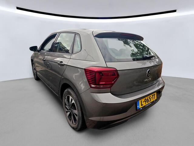 Volkswagen POLO 1.0 TSI 95pk Comfortline / Navigatie / Cruise Control Parkeersensoren