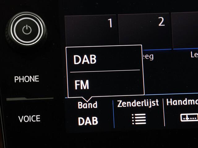 Volkswagen POLO 1.0 TSI 95pk DSG Comfortline · Camera · Apple/Android Car Play · P-Sensoren · Navigatie · DAB · 15'' Inch ·