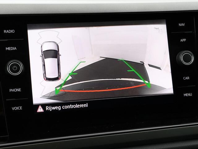 Volkswagen POLO 1.0 TSI 95pk DSG Comfortline · Camera · Apple/Android Car Play · P-Sensoren · Navigatie · DAB · 15'' Inch ·