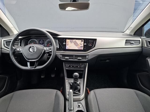Volkswagen POLO 1.0 TSI Comfortline Business | 1e Eigenaar | Adaptive cruise | Climate control | R-line exterieur | Apple Carplay/Android Auto