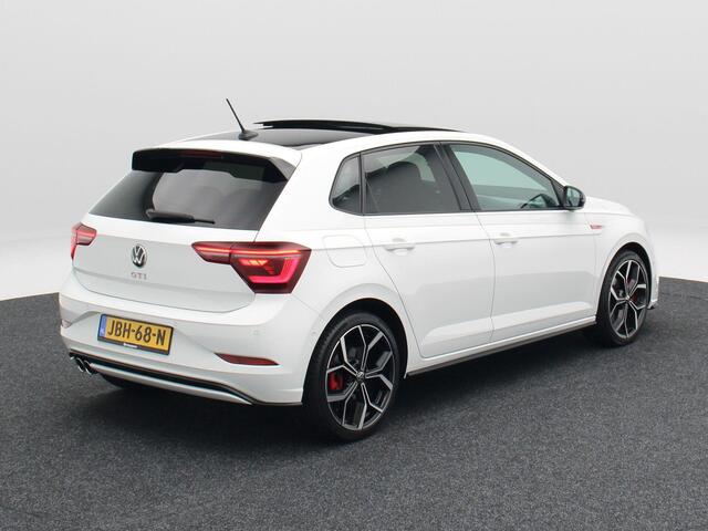 Volkswagen POLO 2.0 TSi GTi 207 Pk Automaat | Beats Audio | Virtual Cockpit | LED | Carplay | Adaptive Cruise | Panoramadak | Keyless | 18 Inch