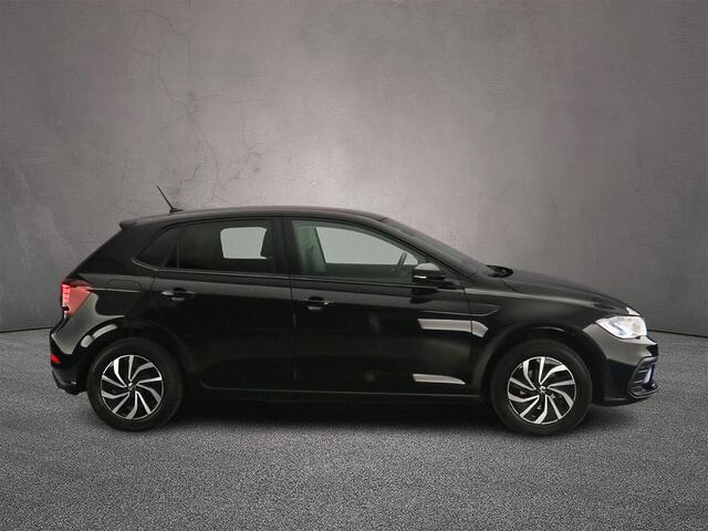 Volkswagen POLO Life Edition 1.0 TSI 95pk Adaptive cruise control, Achteruitrijcamera, LED koplampen, App connect, DAB, Radio, Parkeersensor achter, Airco