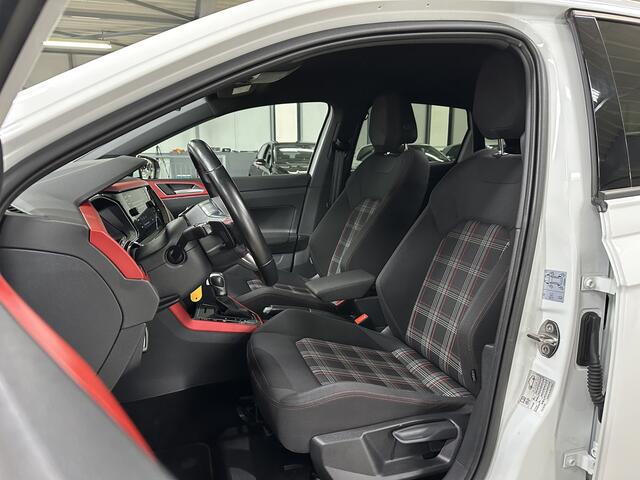 Volkswagen POLO 2.0 TSI GTI 200pk | BeatsAudio | Stoelverwarming | Groot scherm | Apple carplay | PDC voor & achter |