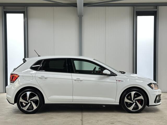 Volkswagen POLO 2.0 TSI GTI 200pk | BeatsAudio | Stoelverwarming | Groot scherm | Apple carplay | PDC voor & achter |