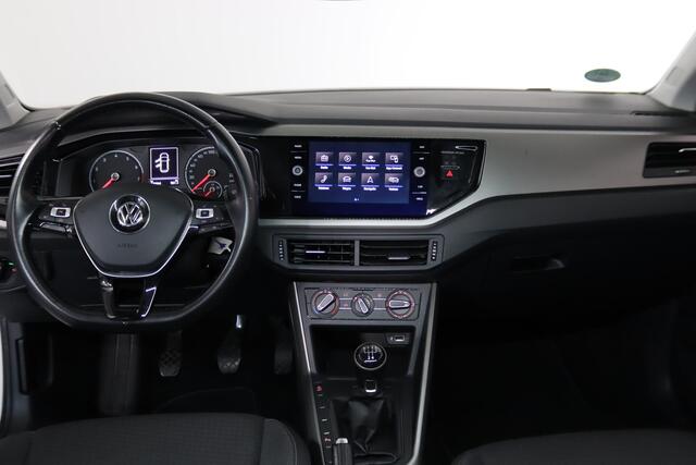 Volkswagen POLO 1.0 TSI Comfortline Cruise Control, Apple Carplay/Android Auto, Navigatie, PDC, Bluetooth