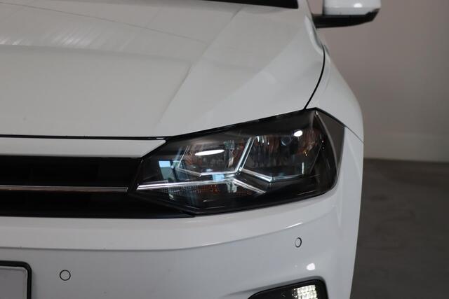 Volkswagen POLO 1.0 TSI Comfortline Cruise Control, Apple Carplay/Android Auto, Navigatie, PDC, Bluetooth