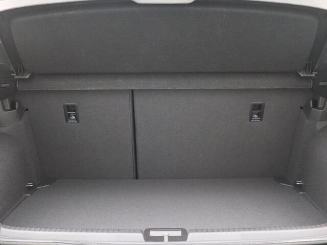 Volkswagen POLO 1.0 TSI R-Line Edition 95PK DSG Pano-Schuifdak, Keyless, Matrix LED-Verlichting, Side Assist, Adaptieve Cruise Control, Achteruitrijcamera, 17" LM Velgen, Navi via Apple Carplay/Android Auto