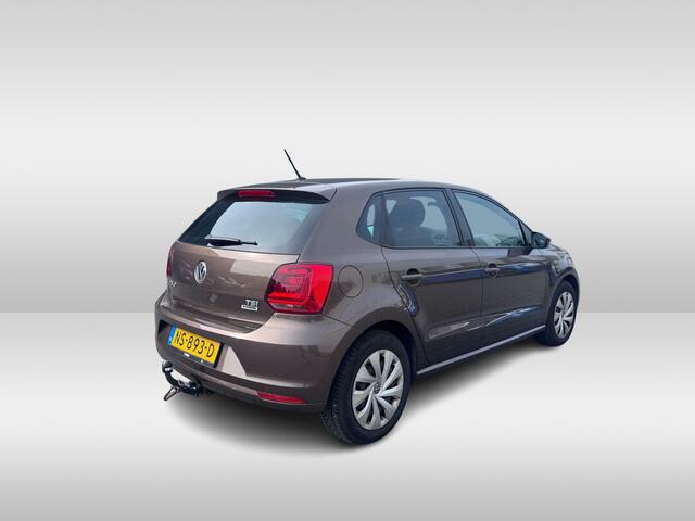 Volkswagen POLO 1.2 TSI Comfortline / NL Auto! / 2de Eign. / Trekhaak / CarPlay / Armsteun / Bluetooth / Getint glas / Cruise Control
