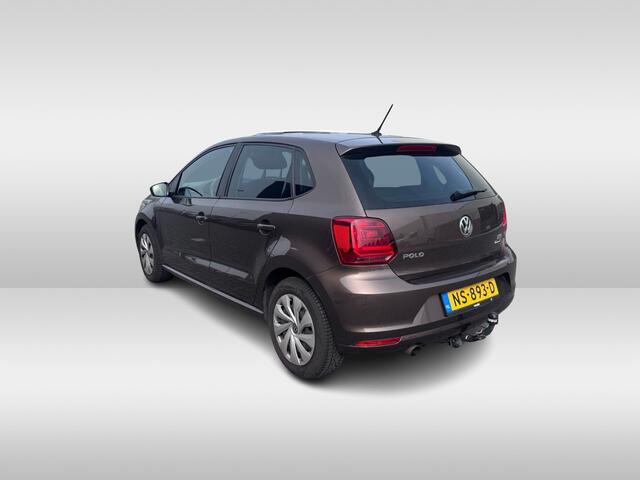 Volkswagen POLO 1.2 TSI Comfortline / NL Auto! / 2de Eign. / Trekhaak / CarPlay / Armsteun / Bluetooth / Getint glas / Cruise Control
