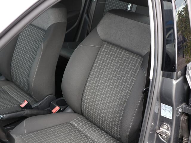 Volkswagen POLO 1.2 TSI Comfortline AIRCO CRUISE CONTROL 93257 KM