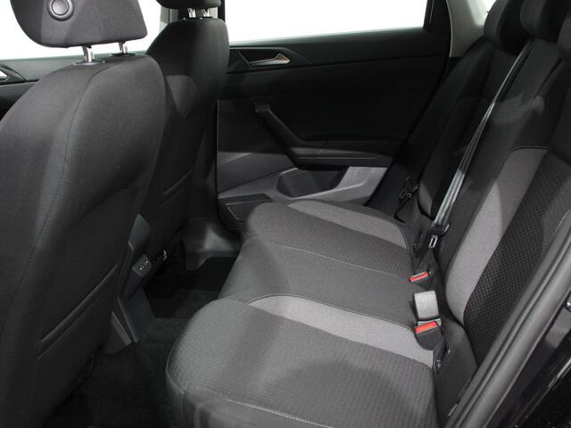 Volkswagen POLO 1.0 TSI DSG Life Navigatie Apple Carplay/Android Auto Climate Control Digitale Cockpit Stoelverwarming Parkeer sensoren Adaptieve Cruise Control Lichtmetalen Velgen