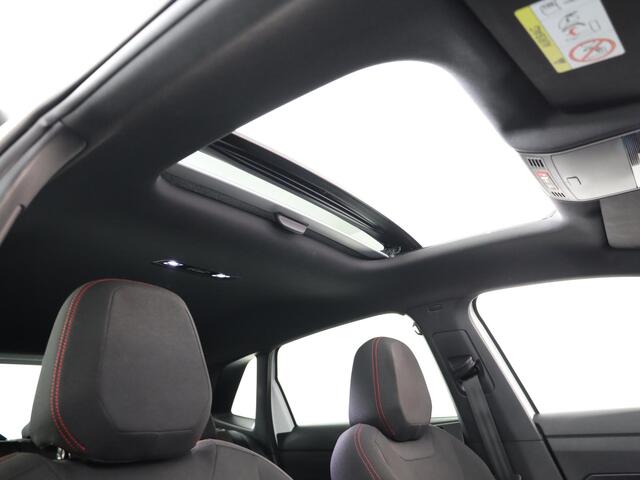 Volkswagen POLO 2.0 TSI GTI Automaat (DSG) | Panoramadak | | Achteruitrijcamera | Stoelverwarming |Parkeersensoren|Adaptieve cruise control | | Private lease vanaf € 649,- pm|Verlengde garantie|Navigatie via App