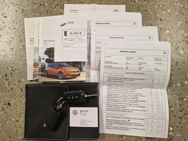 Volkswagen POLO 1.0 MPI Comfortline NL Auto|Carplay|Goed onderh.|Rijklaar|Hele nette auto|Groot scherm