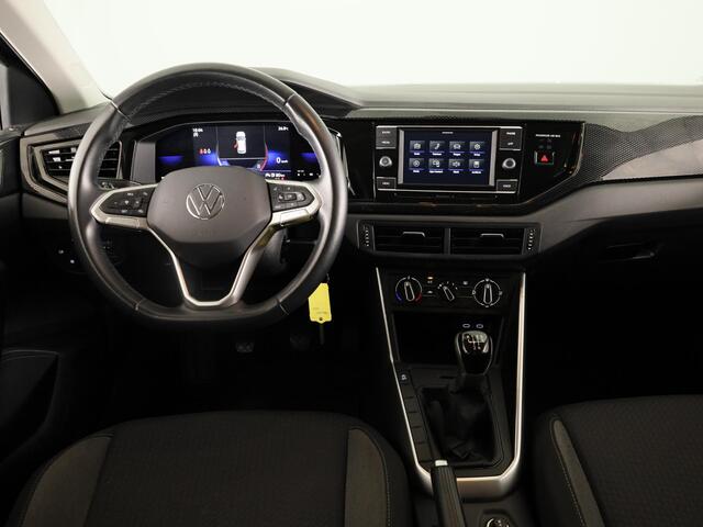 Volkswagen POLO 1.0 TSI Life 95 PK | Navigatie via app | Camera | Extra getint glas