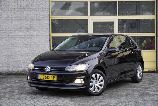 Volkswagen POLO 1.0 TSI 5drs Comfortline Business BJ2020 Led | Pdc | Trekhaak | App-Connect | Navi | Virtual cockpit | Climate control | Cruise control | Getint glas