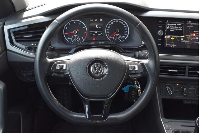 Volkswagen POLO 1.0 TSI Comfortline Adaptive cruise, Carplay, Navi
