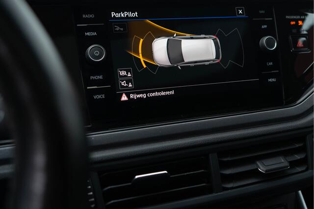 Volkswagen POLO 1.0 TSI Highline / R-Line/ Panoramadak/ Adaptive Cruise Control/ 85kW (116PK)