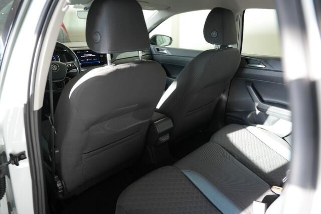Volkswagen POLO 1.0 TSI HIGHLINE,Camera, Navi, Carplay R line velgen