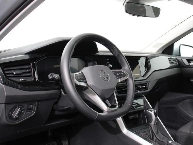 Volkswagen POLO 1.0 TSI Automaat Life Navigatie Apple Carplay/Android Auto Climate Control Digitale Cockpit Stoelverwarming Parkeer sensoren Adaptive Cruise Control Lichtmetalen Velgen