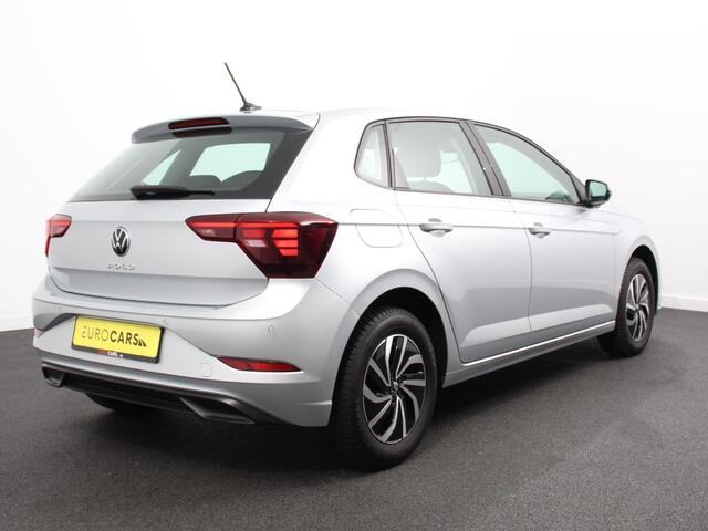 Volkswagen POLO 1.0 TSI Automaat Life Navigatie Apple Carplay/Android Auto Climate Control Digitale Cockpit Stoelverwarming Parkeer sensoren Adaptive Cruise Control Lichtmetalen Velgen