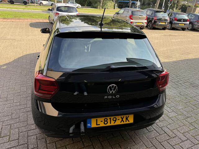 Volkswagen POLO 1.0 TSI Highline Automaat / Airco clima/ Navigatie/ Cruise adp./ Apple carply/ PDC/ Digitaal Display