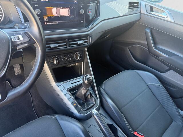 Volkswagen POLO 1.0 TSI Highline- Sport Interieur, Carplay, Android Auto, Navigatie, Privacy Glass