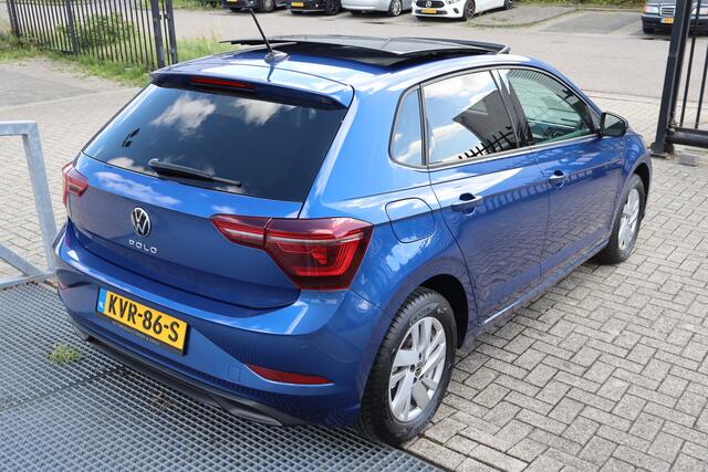 Volkswagen POLO 1.0 TSI Panoramadak/Apple carplay/Digitale teller/Stoelverwarming/Achteruitrijcamera/Adaptieve cruise control/Navigatie/Parkeersensoren/Climate control/DAB