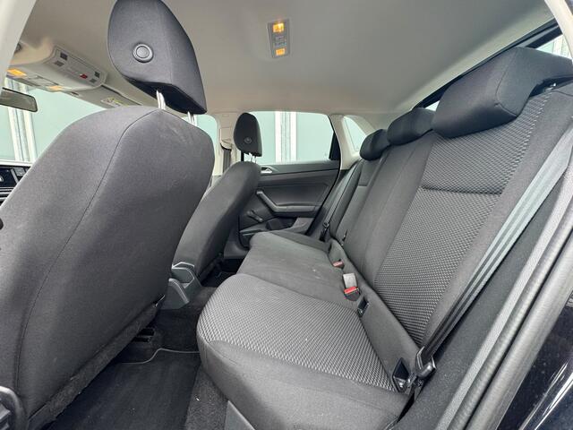 Volkswagen POLO 1.0 MPI 80pk Comfortline | Carplay | Android auto | PDC V+A