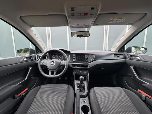 Volkswagen POLO 1.0 MPI 80pk Comfortline | Carplay | Android auto | PDC V+A