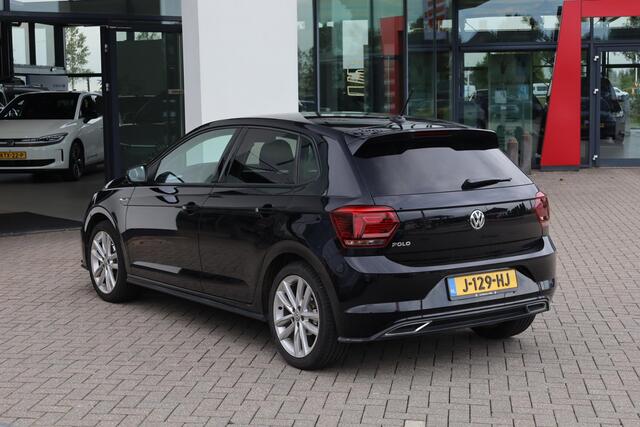 Volkswagen POLO 1.0 TSI Highline 115PK / 85kW DSG, 1e eigenaar, nieuw door ons geleverd en onderhouden, R-Line in- en exterieur, LED verlichting, achteruitrijcamera (Rear View), 17" 'Sebring' LMV, digital cockpit pro, parkeersensoren voor en achter (PDC), privacy glas, Executive pakket (navigatie, DAB+, Apple Carplay & Android Auto), licht- en zicht pakket, elektrisch verstel-, verwarm- en inklapbare buitenspiegels (Spiegel pakket) etc.