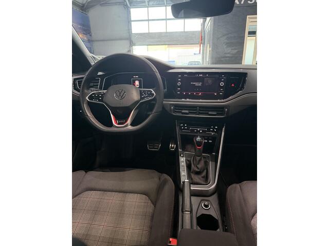 Volkswagen POLO 2.0 TSI GTI