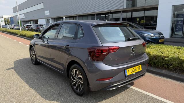 Volkswagen POLO 1.0 TSI Life / PDC / App.Connect / NAVI