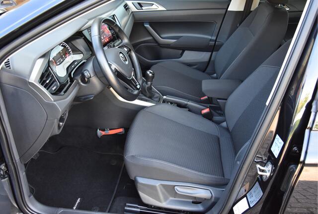 Volkswagen POLO 1.0 TSI 96 PK Nieuwstaat! NAP 1e eigenaar IQ-Drive navi carplay