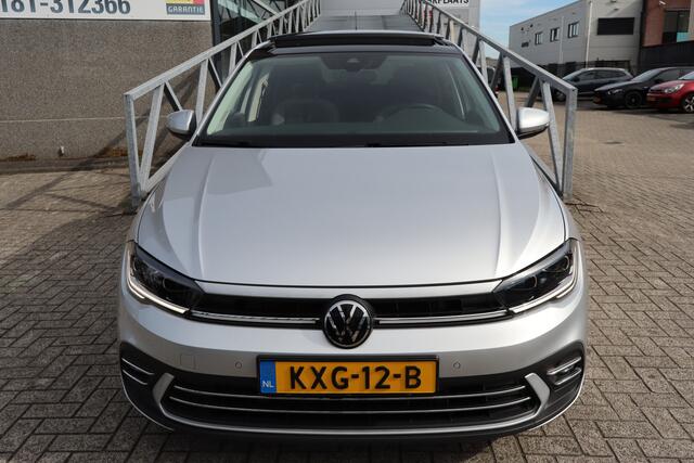 Volkswagen POLO 1.0 TSI Panoramadak/Apple carplay/Digitale teller/Stoelverwarming/Achteruitrijcamera/Adaptieve cruise control/Navigatie/Parkeersensoren/Climate control/DAB