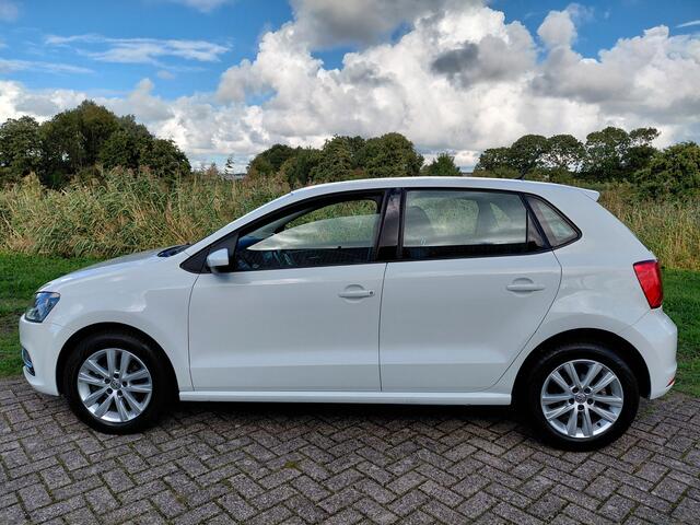 Volkswagen POLO 1.2 TSI Highline 5 drs.