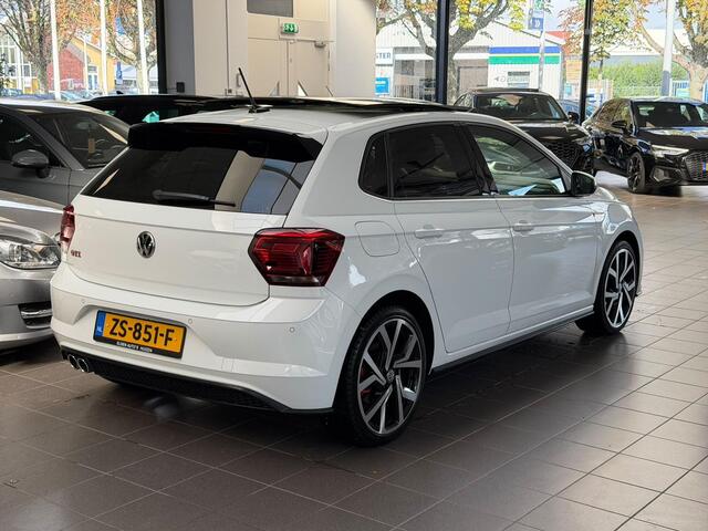 Volkswagen POLO 2.0 TSI GTI / Panoramadak / Beats / CarPlay /
