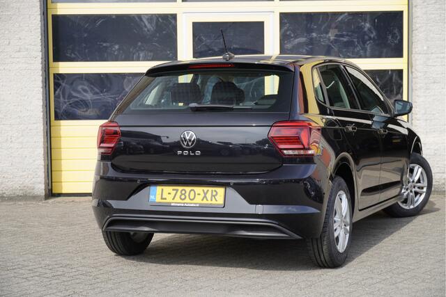 Volkswagen POLO 1.0 TSI 5drs Comfortline Business Executive BJ2021 Lmv 15" | Led | Pdc | Achteruitrijcamera | App-Connect | Navi | Climate control | Cruise control | Getint glas