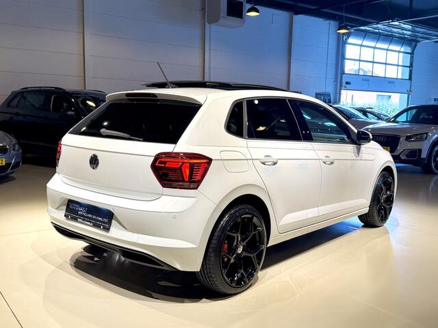 Volkswagen POLO 1.0 TSI Highline DSG Pano|Navi|LED|Leer Wit!