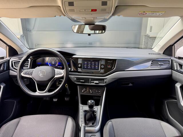Volkswagen POLO 1.0 MPI Polo *Facelift* Apple Carplay / Cruise Control / PDC / LED / Digital Cockpit / Airco / Bluetooth