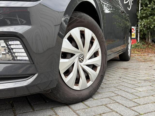 Volkswagen POLO 1.0 TSI Comfortline - Navigatie - Airconditioning - Adaptief Cruise Control - Trekhaak