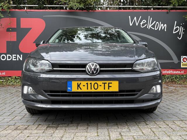 Volkswagen POLO 1.0 TSI Comfortline - Navigatie - Airconditioning - Adaptief Cruise Control - Trekhaak