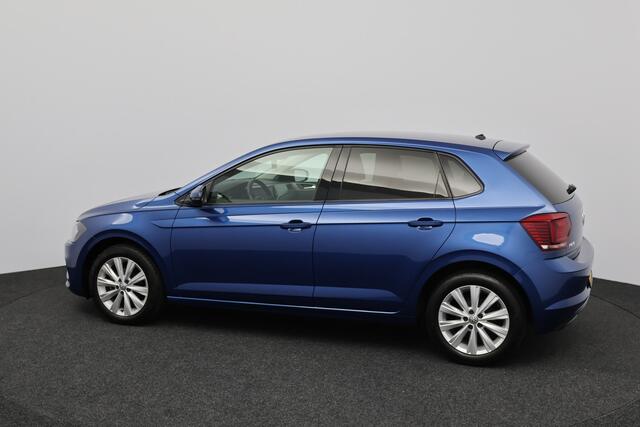Volkswagen POLO 1.0 MPI Comfortline/ Dealer Onderhouden!/ 16''LMV/ LED Dagrijverl./ Apple+android/ Airco/ Cruise/ Bluetooth/ Multi.LEDER.Stuur/ Elek.Pakket/ Isofix/ Metallic Lak.