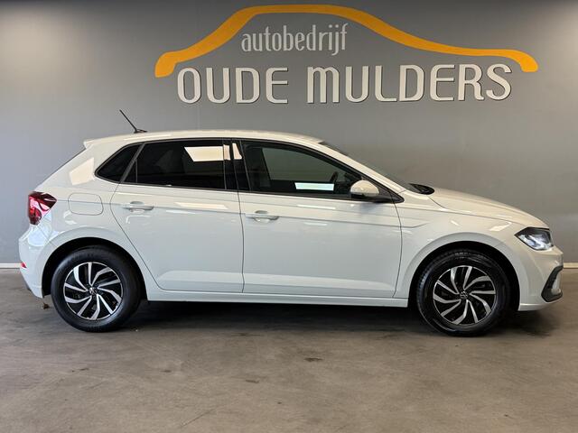 Volkswagen POLO 1.0 TSI Life | Stoelverwarming | Adaptive cruise | Led | Carplay | Parkeersensoren |