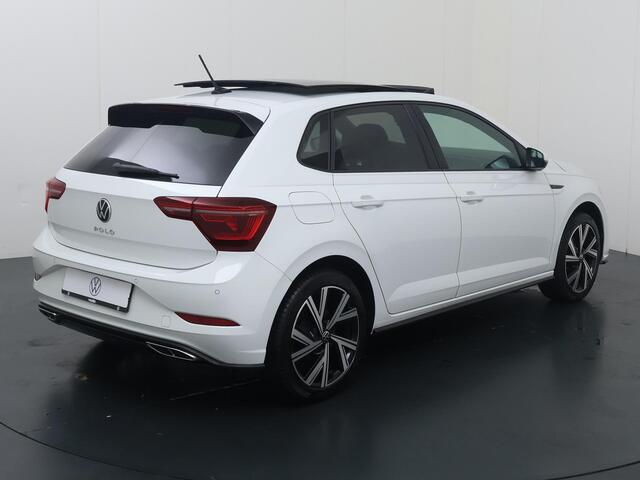 Volkswagen POLO 1.0 TSI R-Line | 95 PK | Adaptive Cruise Control | Climate control | Panoramadak | Matrix LED | Draadloze telefoonlader | Navigatiesysteem | Sfeerverlichting | Travel Assist | Parkeersensoren | Apple Carplay / Android Auto |